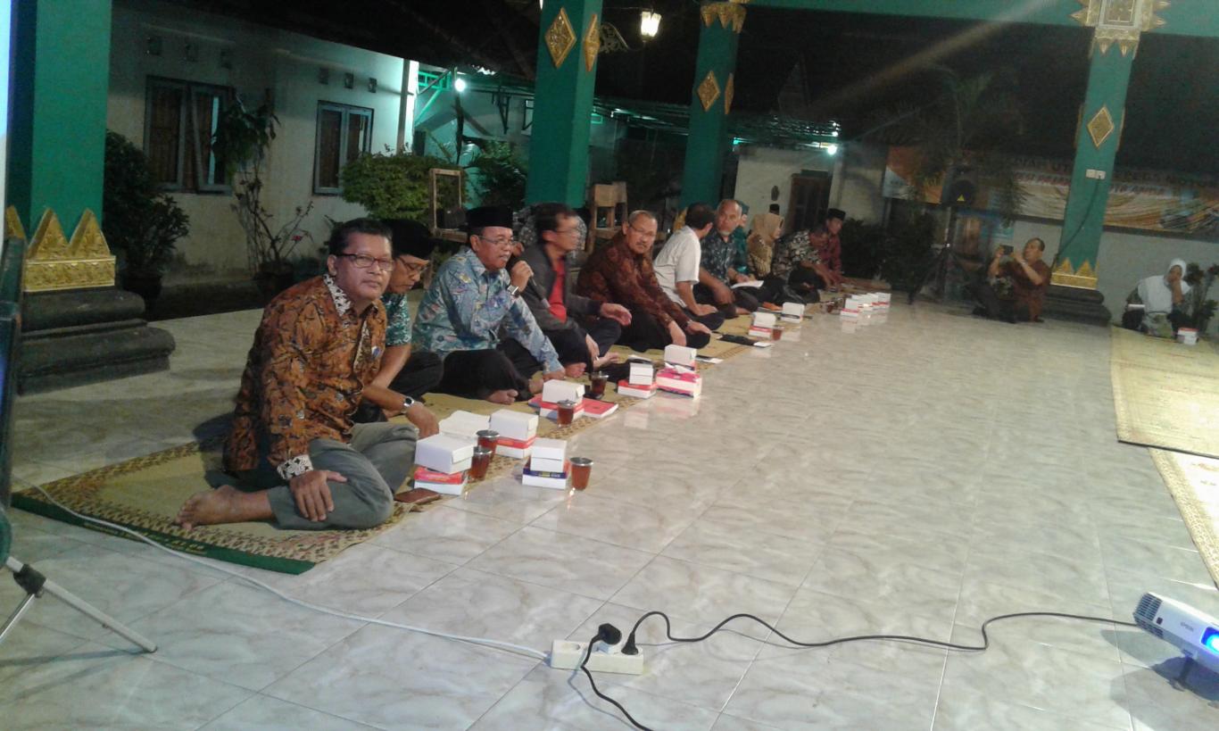 Sosialisasi Pamasangan Patok Batas Tanah Warga Desa Wonokromo Oleh BPN Bantul dan STPN Yogyakarta