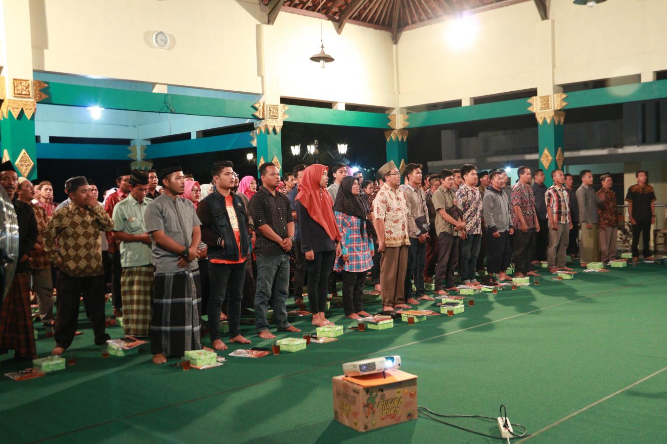 Pelantikan Anggota KPPS dan Bimtek Palaksanaan Pemilu 2019 Desa Wonokromo 