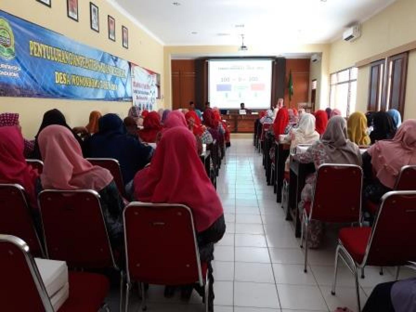 Penyuluhan Kesehatan tentang Stunting di Wonokromo 