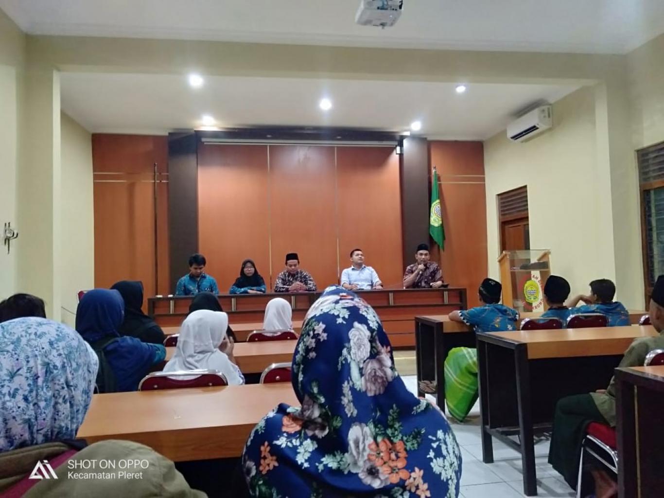 Evaluasi Belajar Anak Yatim Sanggar Genius Desa Wonokromo 