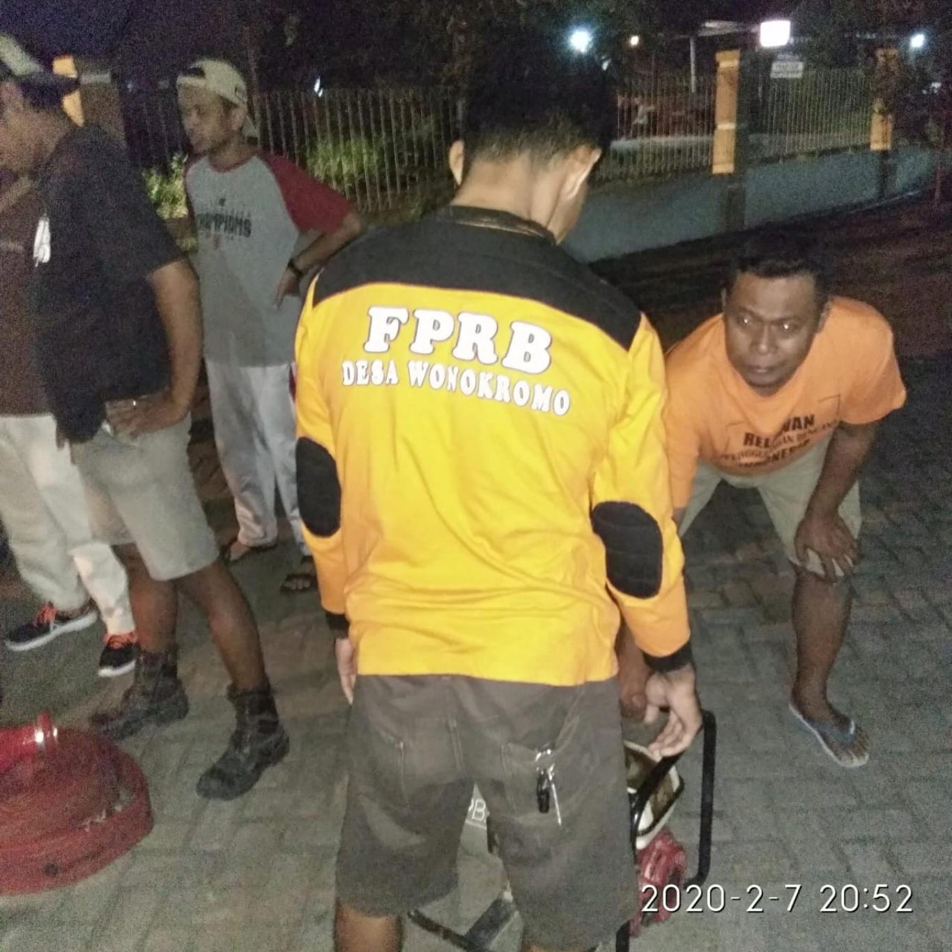 FPRB DEWO Ikuti Pelatihan Pemadam Kebakaran