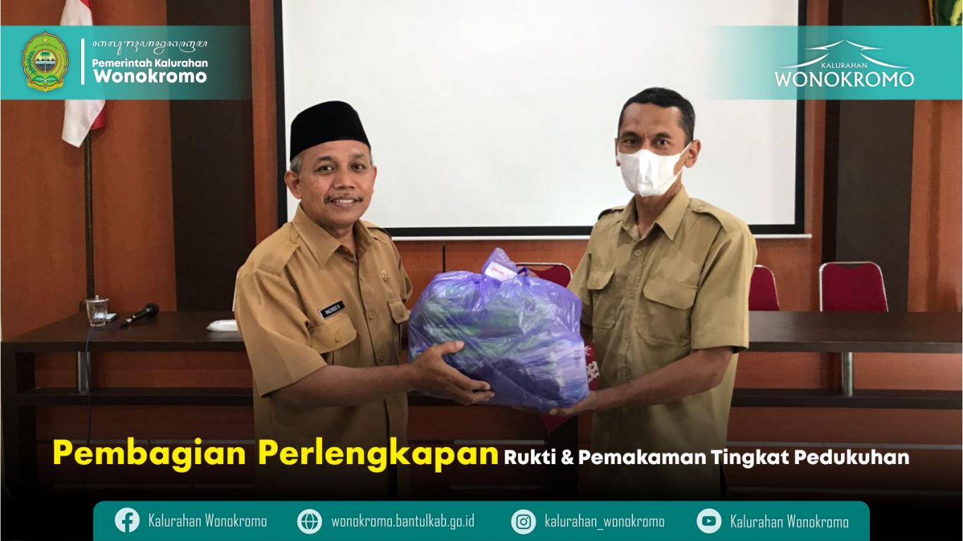 Pembagian Perlengkapan Rukti dan Pemakaman