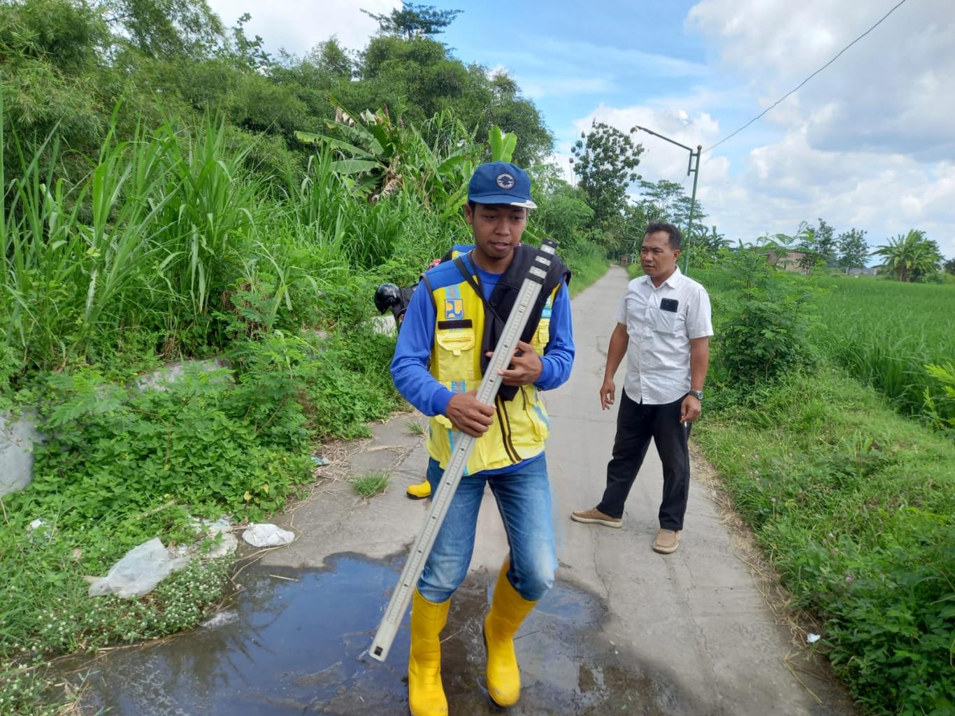 Survei dan Pengukuran di Kali Code Dusun Jejeran 2